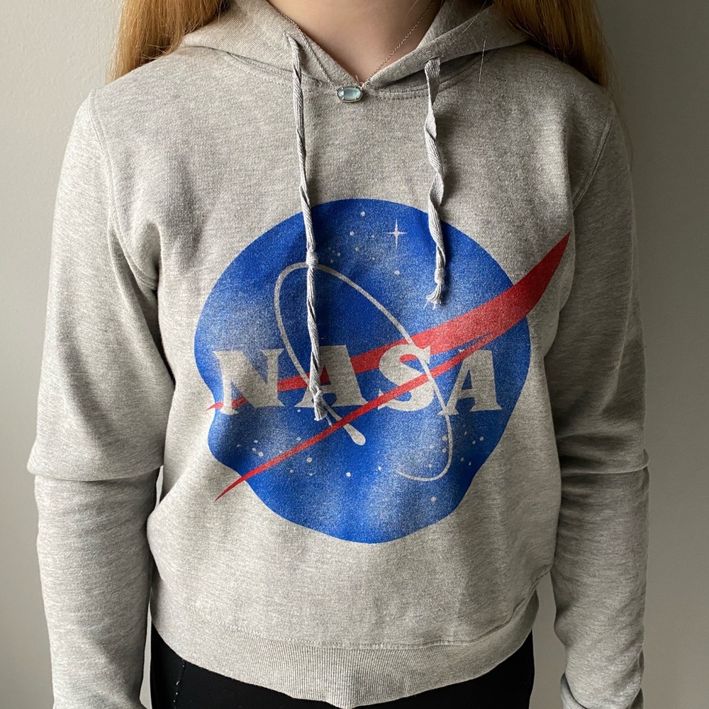 *NEW* nasa sweatshirt